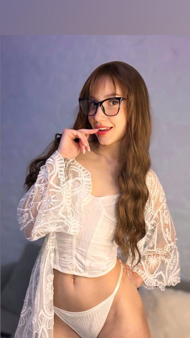 Bella Moon🌙