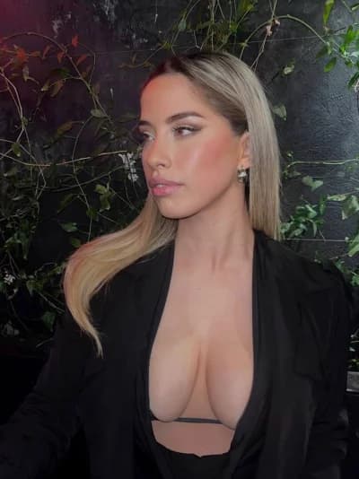 willow.foxx